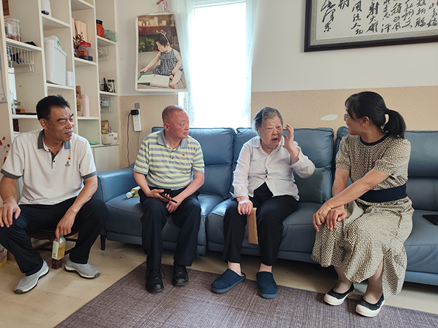 慰问活动照片_4.png