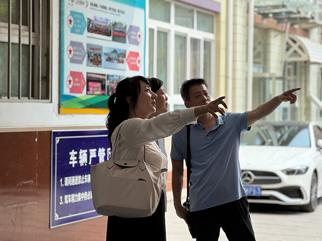 昌平二中迎接北京市民族宗教事务委员会等部门联合调研_6.png