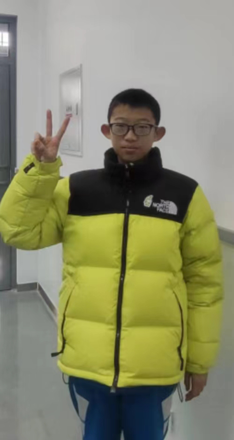 初二3班王泽远.png