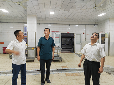 照片-平安校园昌平二中政府街校区开展2024暑假前校园安全大检查_3.png