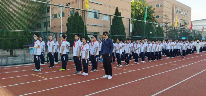 秦清宇