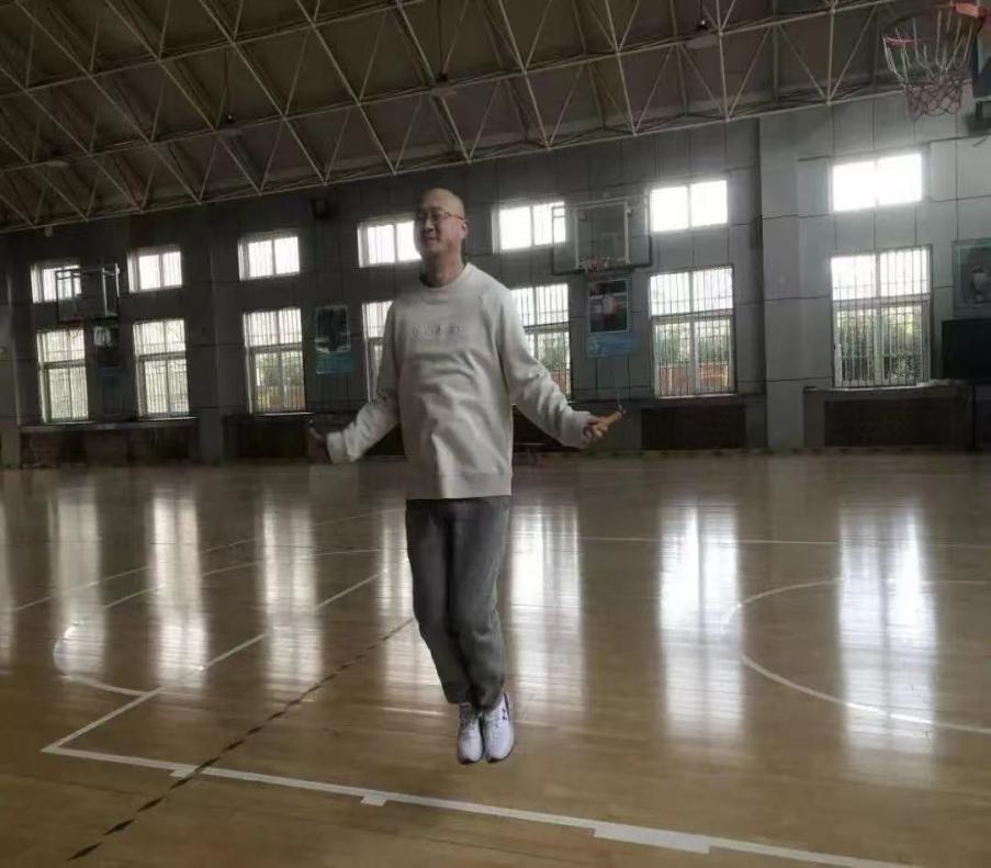 初振宇