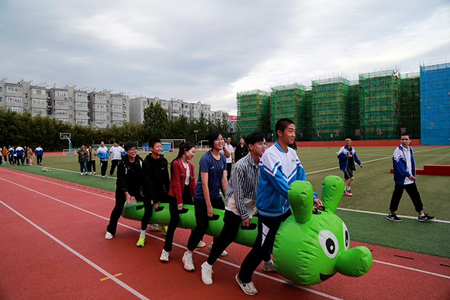 9-30教师运动会_15.png