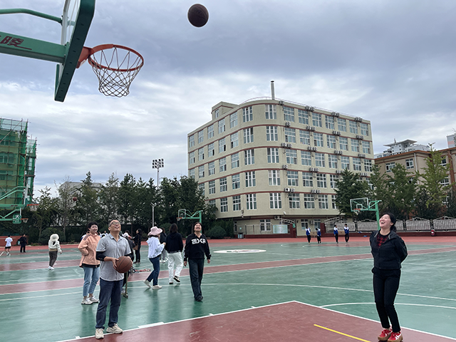9-30教师运动会_6.png