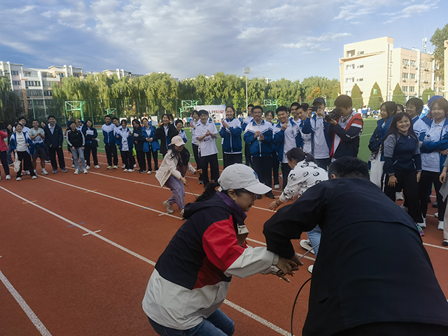 9-30教师运动会_21.png