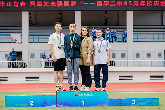 比赛精彩瞬间_10.png