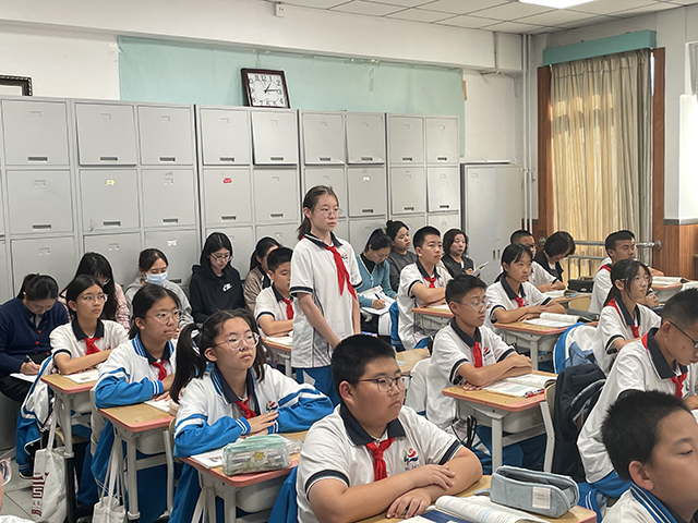 政治教研组活动照片_3.png