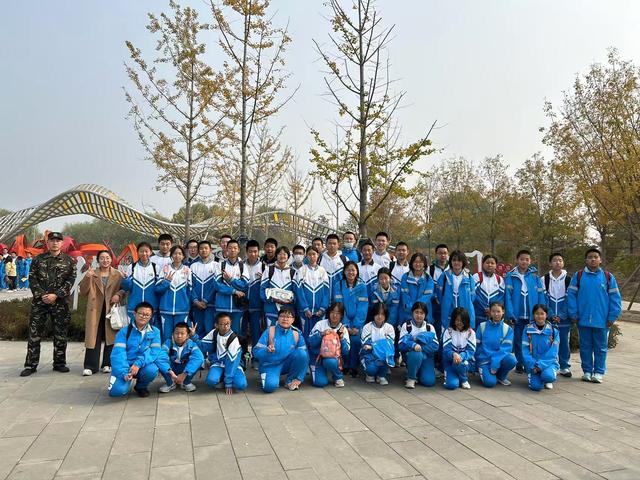 初二4班_1 (5).jpg