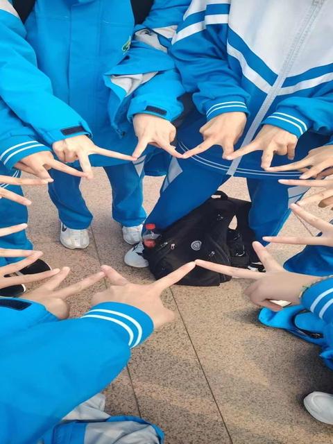初二8班_1 (2).jpeg