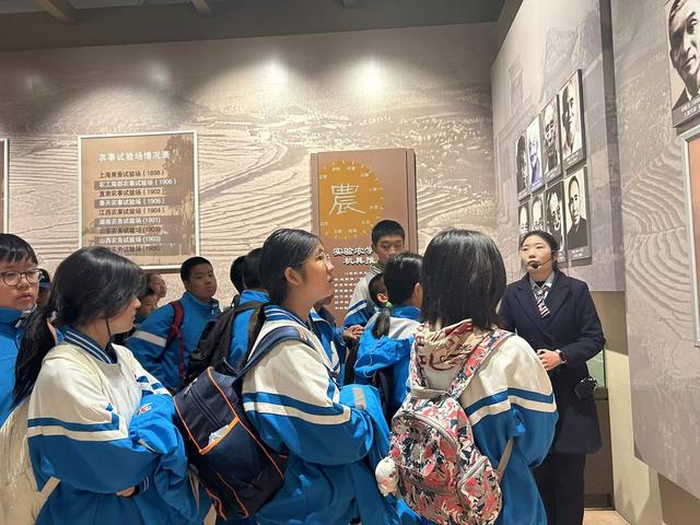 初二4班_1 (6).jpg