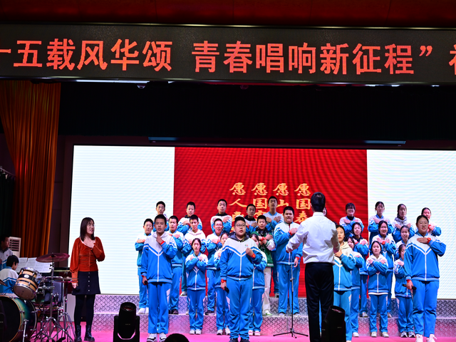 初二合唱比赛图片_18.png
