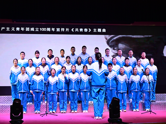 初二合唱比赛图片_21.png