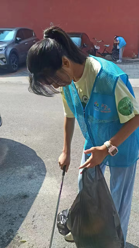 心泊运河 情绘华章初二14冯驿络_5-志愿服务.png