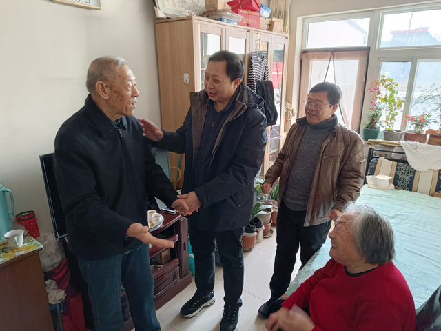 慰问照片_20.png