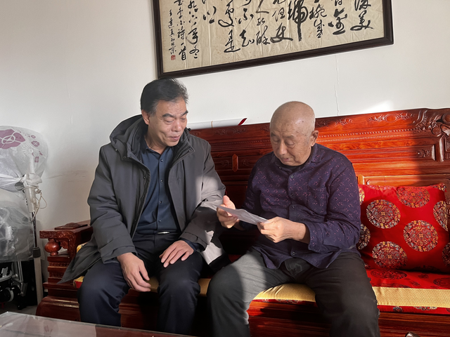 慰问照片_14.png
