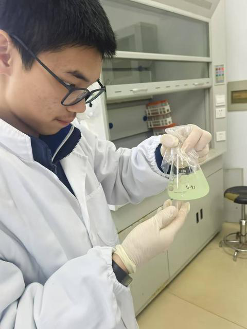 活动照片上传_图16植物所_gif.png
