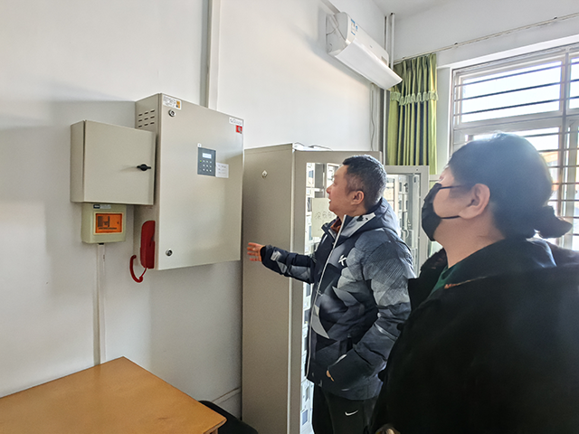 照片-精细落实安全举措 筑牢校园“防护网”——昌平二中全面开展新学期各项安全准备工作_24.png