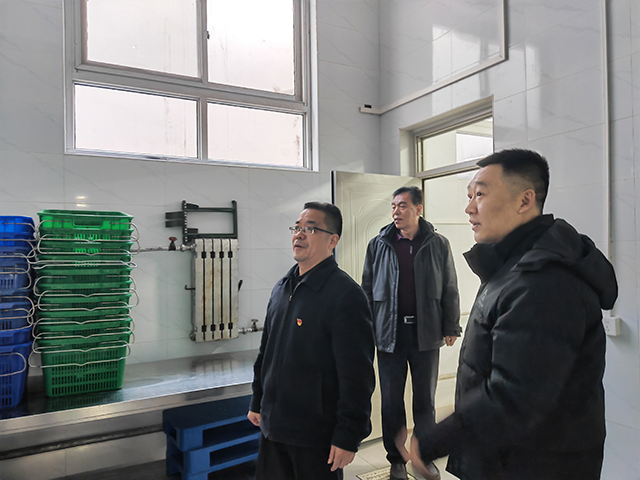 照片-精细落实安全举措 筑牢校园“防护网”——昌平二中全面开展新学期各项安全准备工作_8.png