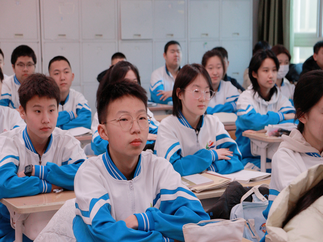 4春之起航上传_讲座_5.png