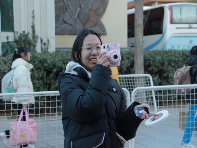 2春风拂面上传_1.png