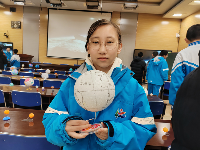地球仪展览图集_4.png