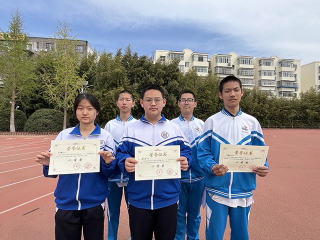 照片-喜报！昌平二中电子社团参加2024年北京市第六届中小学生技术创意设计（TID）现场展示活动获奖_图4.png