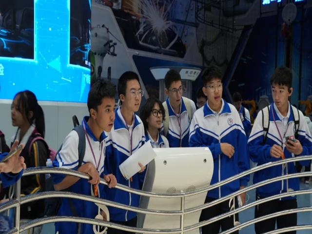 高一新疆班研学2025年上传_20250426_205322_017.jpg