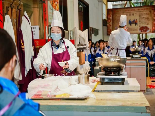 高一内地班研学2025年第二三上传_20250429_091323_109.jpg