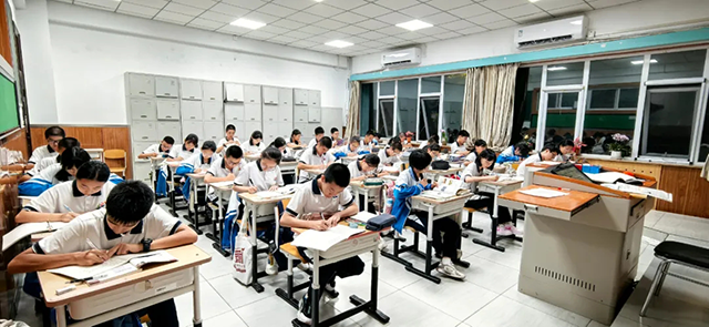 高分学子二中成长记_20250719_142857_025.png
