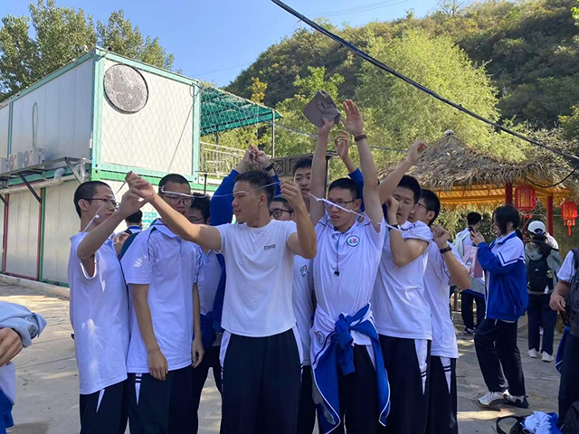 高三徒步_图片10.png