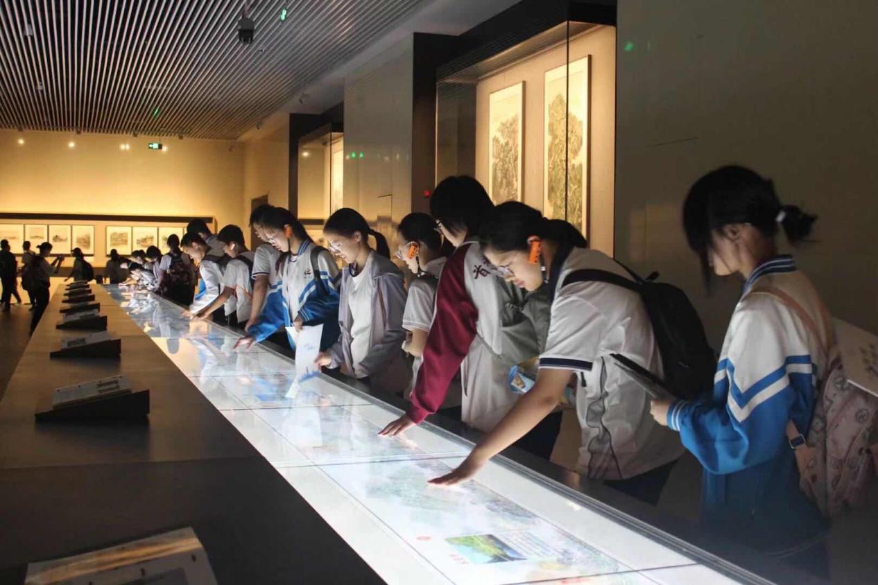 博物馆图片两张-14