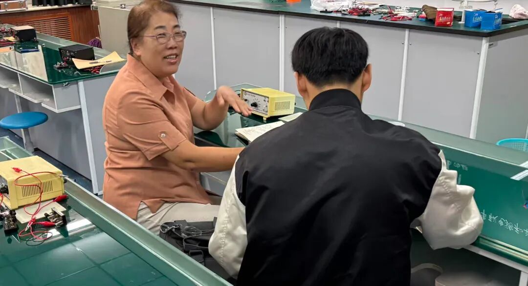 e579c111bc078a04a7c8541a2163db5a