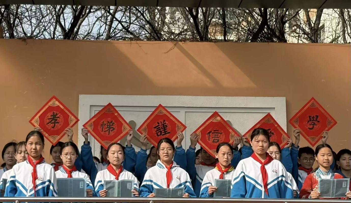 ffe2c42b0efa83bbb69df0a376355bd7