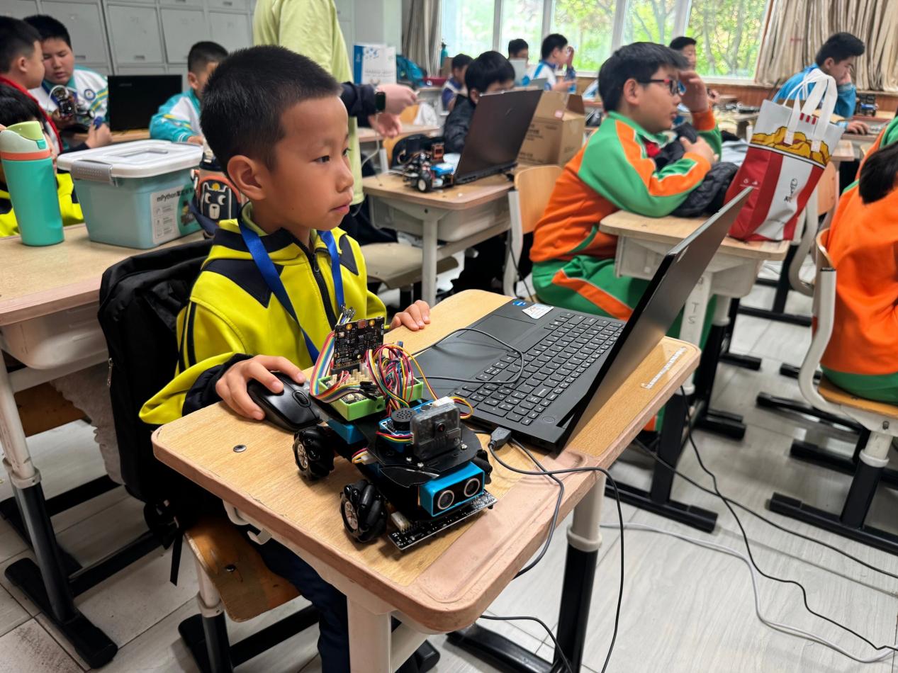 21116bfc276298f9295da01a4d748976