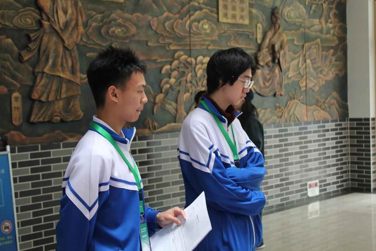 e0082f5c9b4a9e52fa0dec29ac87c39d